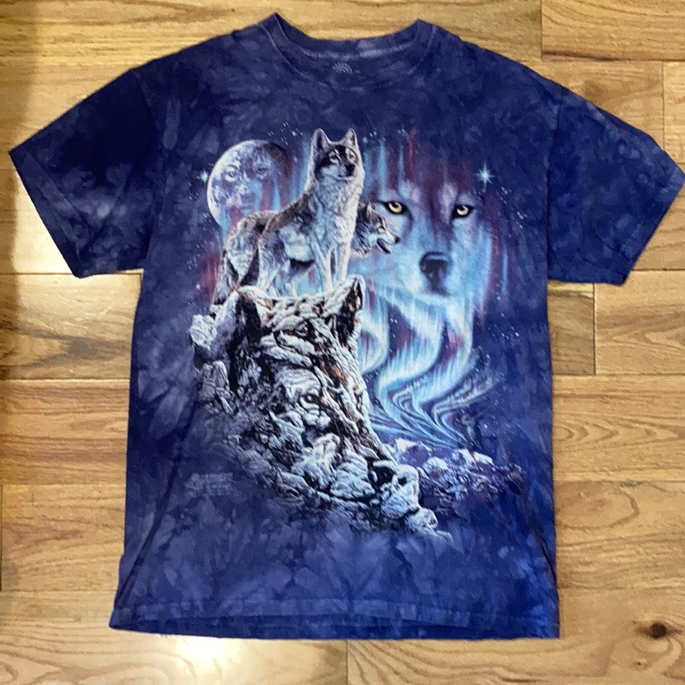 Wold designed T-Shirt